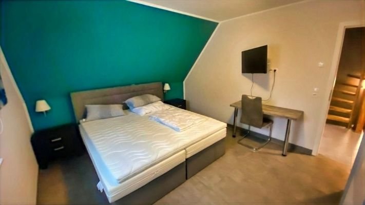 Schlafzimmer 3