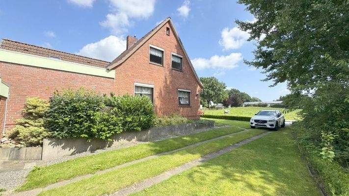 Seitenansicht Zufahrt