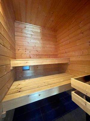 Sauna im OG.jpeg