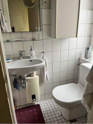 Gäste-WC 1