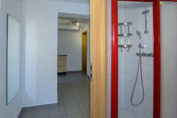 Untergeschoss Flur und Bad