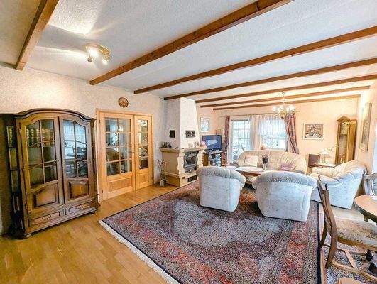 makellos 08 EFH Neu Broderstorf - Wohnzimmer.jpg