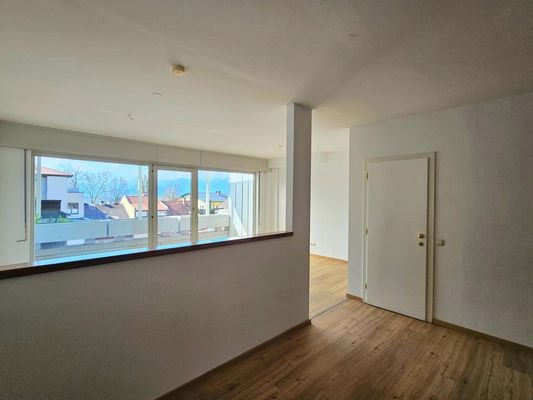 Blick zum Wohnbereich