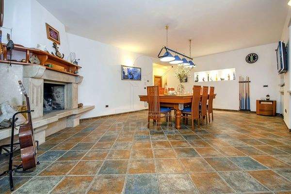 Vollständig möblierte Luxusoase