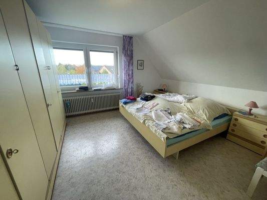 Schlafzimmer 2 DG-Wohnung