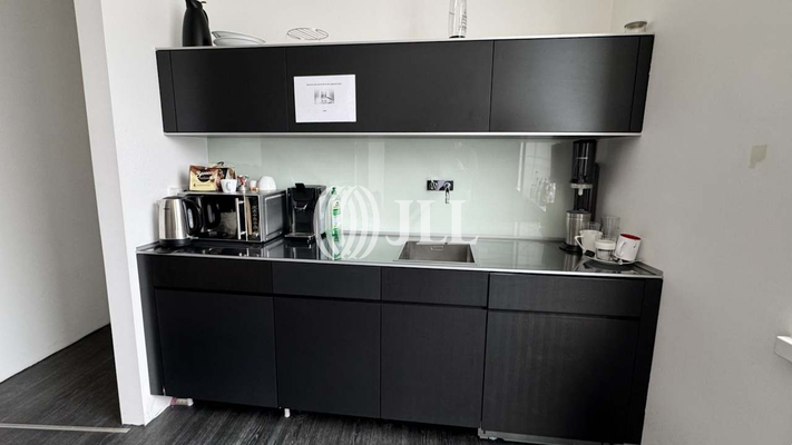 Innenansicht Vordergebäude - J