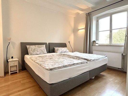 Schlafzimmer I / 2. OG