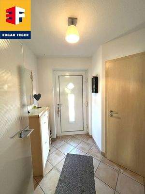 Windfang - Garderobe - Gäste WC