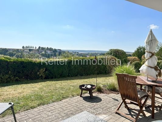 eigene Terrasse mit Gartenalleinnutzung Süd/Westausrichtung