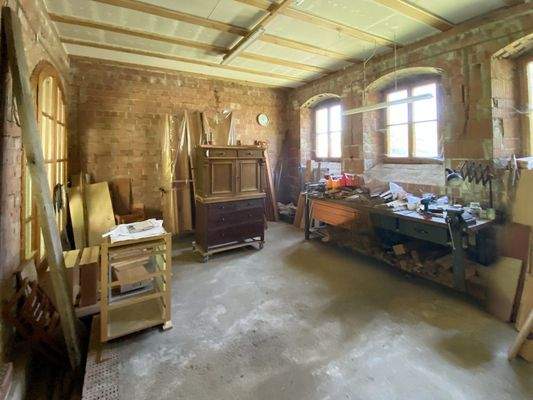 14-Atelier-Büro-Hobbywerkraum.JPG