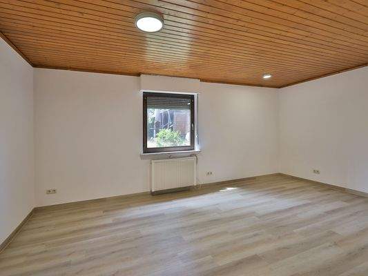 Zimmer im Untergeschoss
