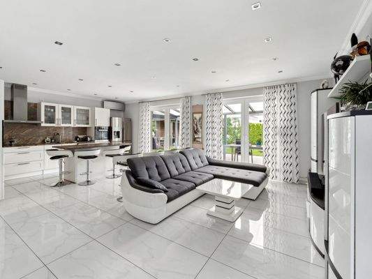 Küche und Wohnbereich