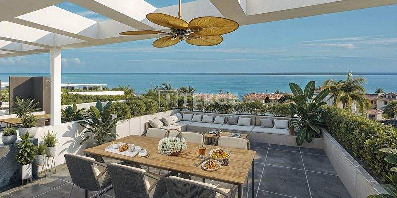 Garden Floor and Penthouse Apartments in Esentepe Girne