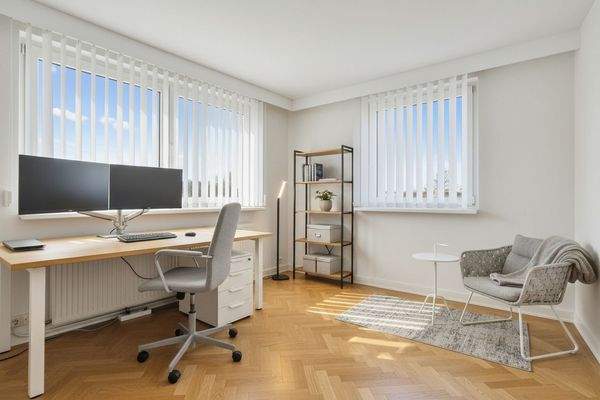 .Büroraum Obergeschoss KI