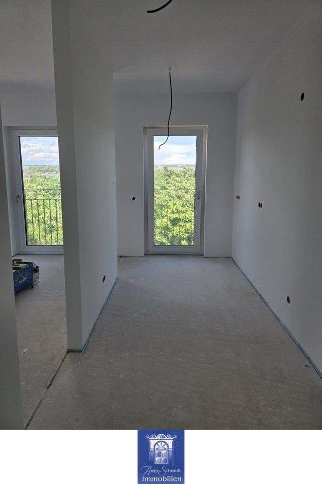 Wunderschöne moderne Familienwohnung mit großem Balkon! - Photo 1