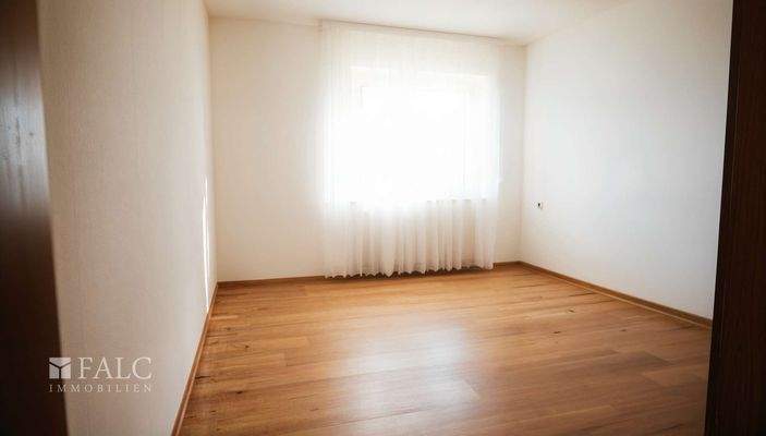 Schlafzimmer EG - (KI generiert)