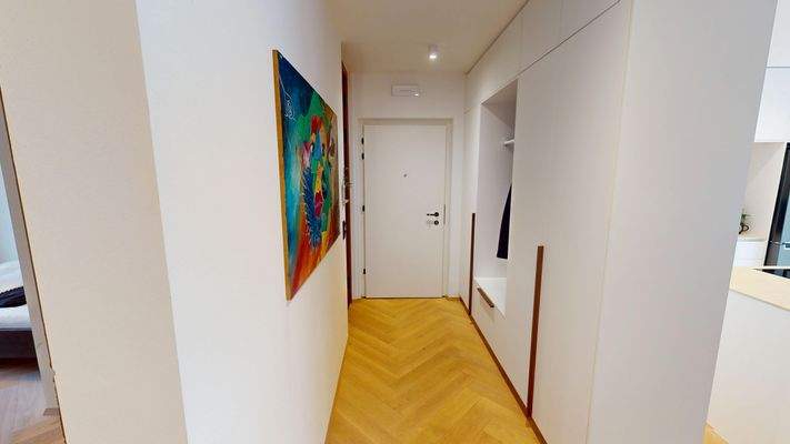 Vierzimmer-Neumarkt-Neuwertig-Südtirol-RealEstate-Quadrilocale-Alto Adige-Immobili-Come nuovo-