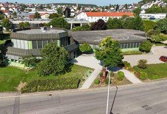 4 Gepflegte Außenanlagen