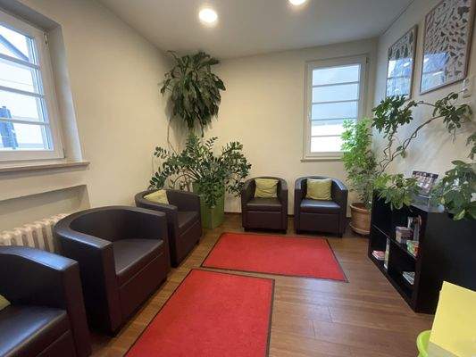 Post -EG Wartezimmer