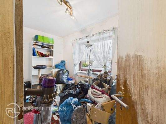 CAM04259G0-PR0181-STILL021