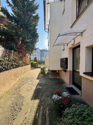 Hauseingnag Ansicht 1