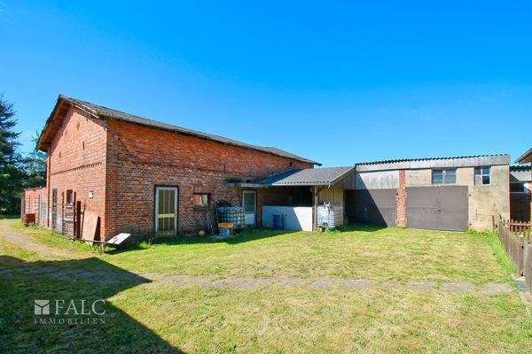 Scheune und Nebengelass