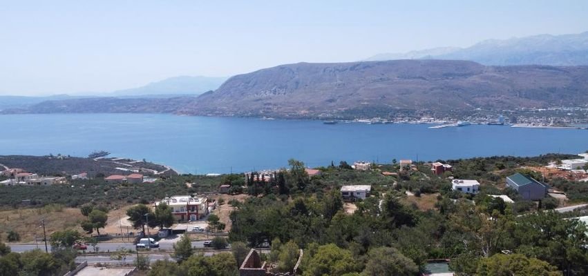 Kreta, Korakies: Grundstück mit herrlichem Meerblick auf die Souda-Bucht zu verkaufen