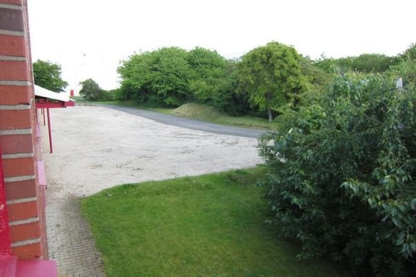 Blick aus Büro OG nach außen