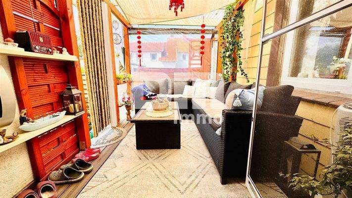 EG Terrasse / Freisitz / überdacht