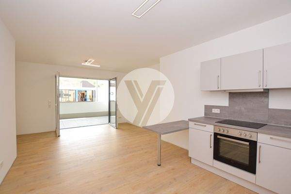 Wohn-/Essbereich mit offener Küche