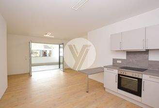 Wohn-/Essbereich mit offener Küche