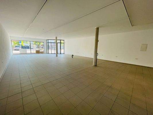 Verkaufsfläche Ansicht 2