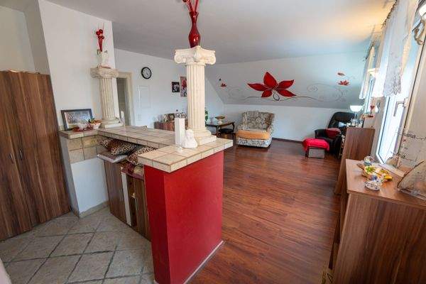 Wohnzimmer DG mit Schlafnische