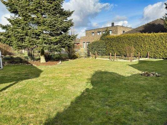 Schönes Grundstück