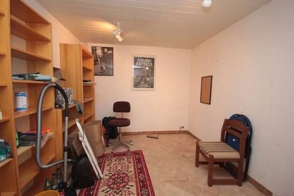 Arbeitszimmer EG