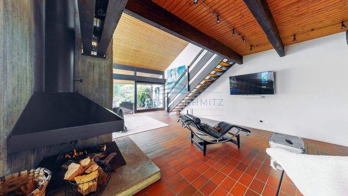 Wohnzimmer_Pool_Kamin