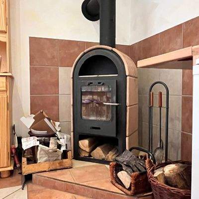 Ferienwohnanlage - Gemeinschaftsraum Kamin