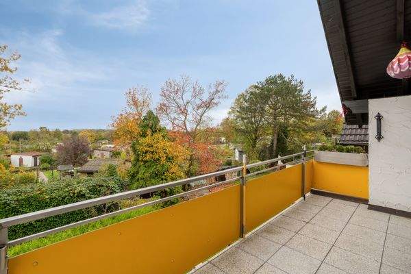 Balkon mit Blick ins Grüne