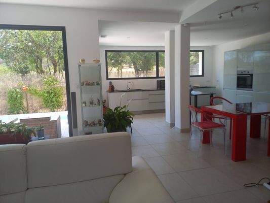 WhatsApp Image 2025-12-18 at 18.02.16 (5).jpeg