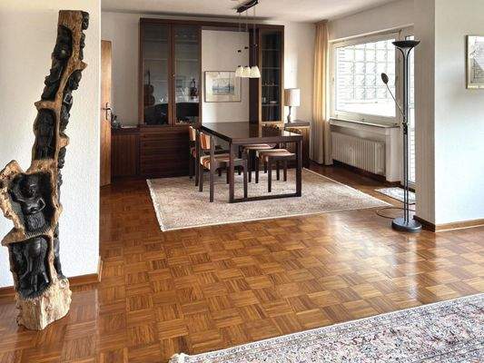 angrenzender Essbereich