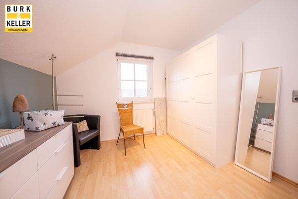 Ankleide-Schlafzimmer