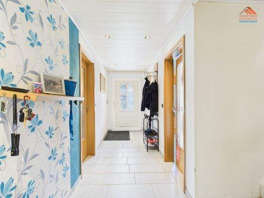 Wohnbereich 1 - EG - Flur 1