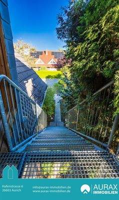 Zugang zur Spitzboden-Whg.