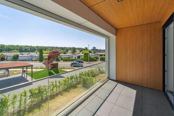 Loggia schnittgleiche Wohnung