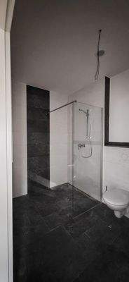 Bad mit ebener Dusche