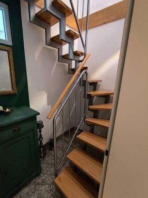 EG Treppe zum Kinderzimmer 