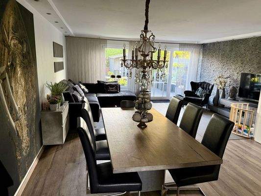 Wohnzimmer Blick aus der Küche