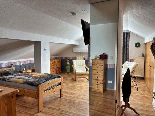 Schlafraum im Dachgeschoss