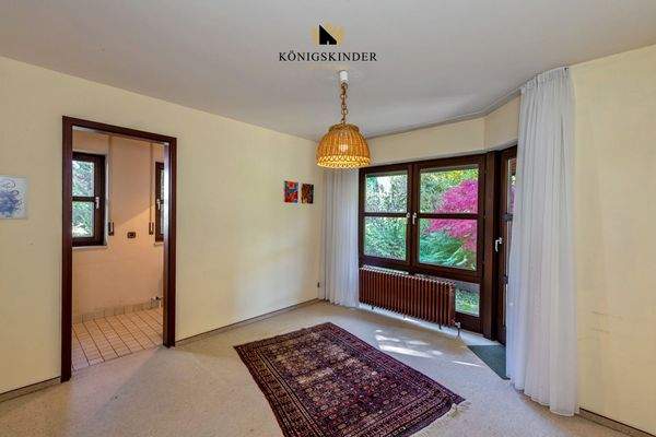 ..daneben das Wohnzimmer...