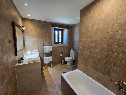 Traditionelle Steinvilla bei Plevriana auf Kreta m